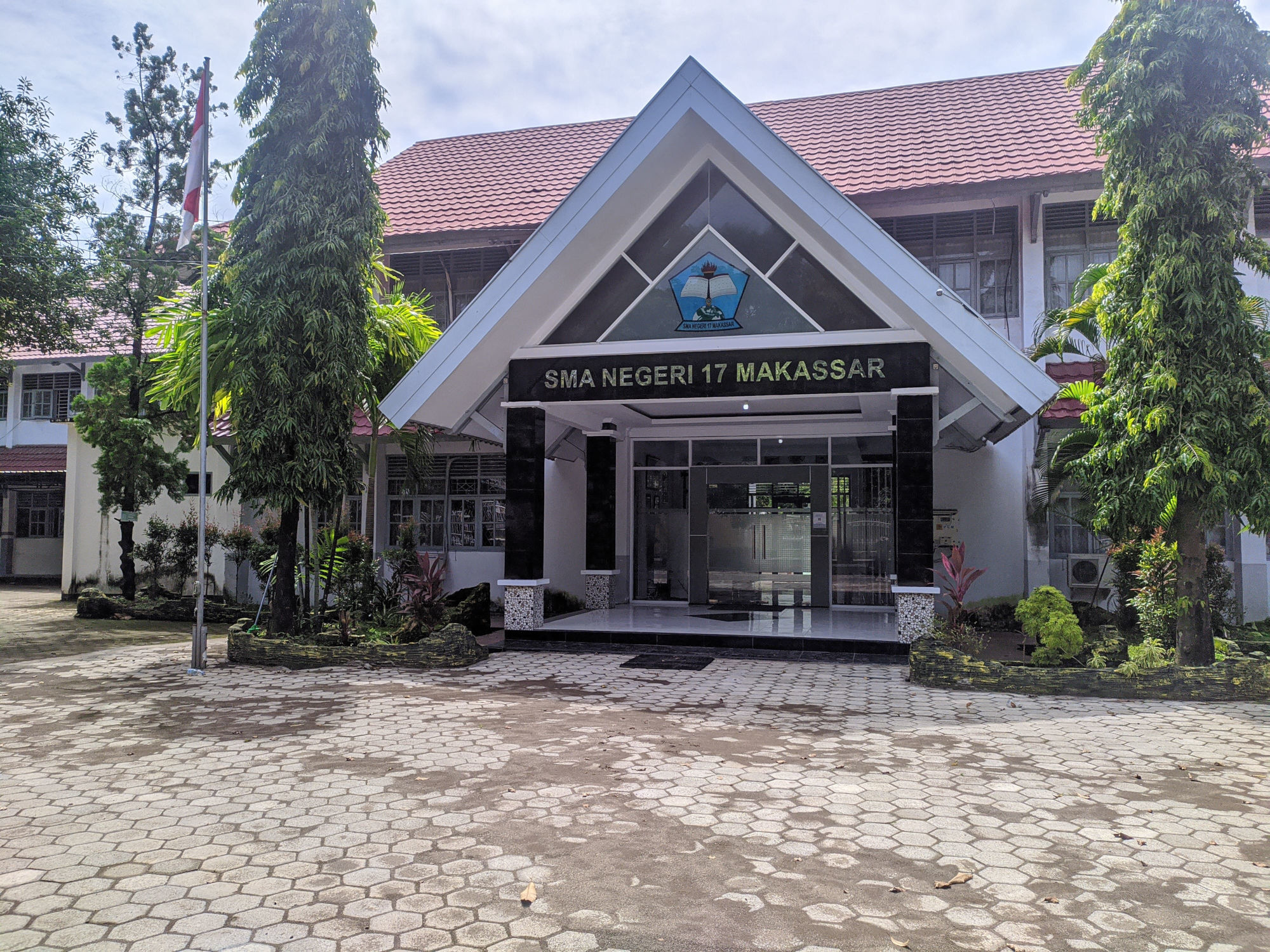 Tampak Depan SMAN 17 Makassar